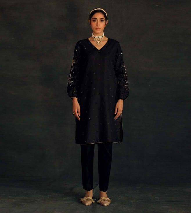 shikha mehta black meha silk kurta set