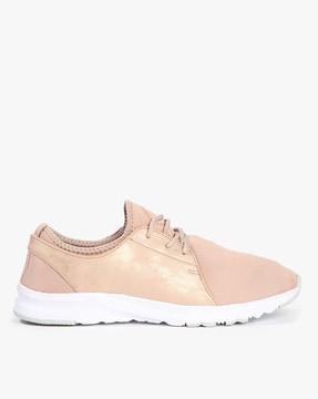 shimmery studio lace-up casual shoes with branding