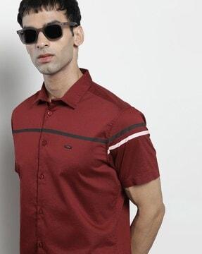 shirt with contrast stripe panels