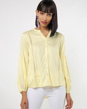 shirt with gathered sleeves