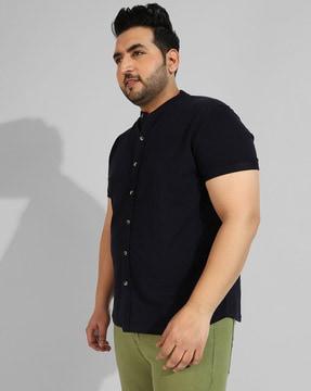 shirt with band collar