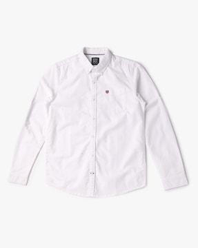 shirt with button-down collar