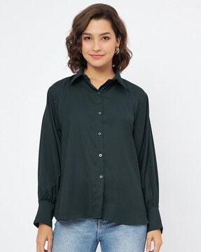 shirt with cuffed sleeves