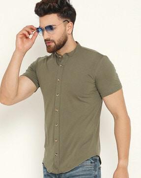 shirt with curved hem