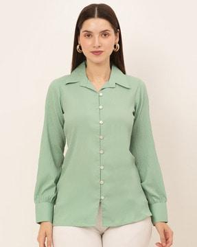 shirt with curved hemline