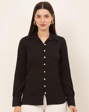 shirt with curved hemline