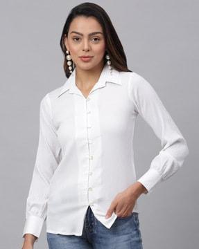 shirt with curved hemline