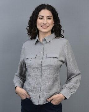 shirt with flap-pockets & spread-collar
