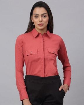 shirt with flap pockets