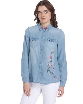 shirt with floral embroidery