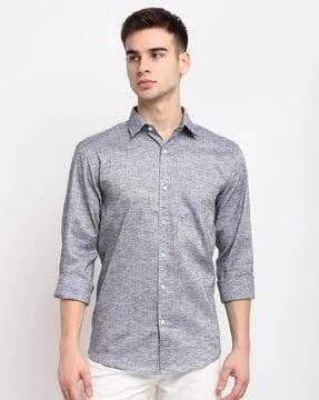 shirt with patch pocket