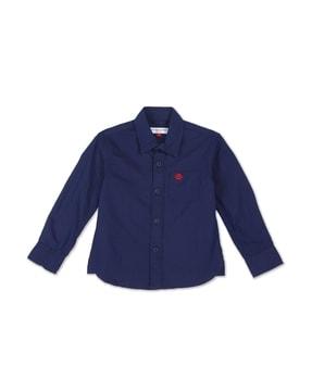 shirt with patch pocket