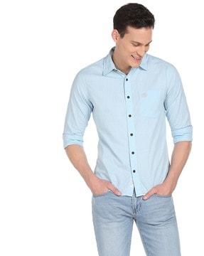 shirt with patch pocket