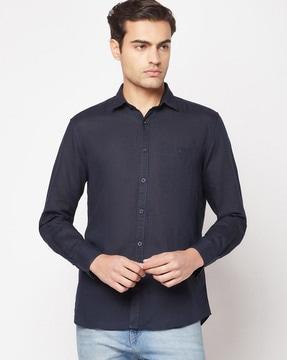 shirt with patch pocket