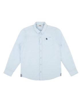 shirt with patch pocket