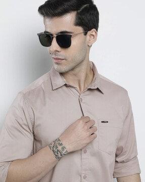 shirt with patch pocket