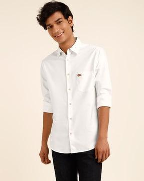 shirt with patch pocket