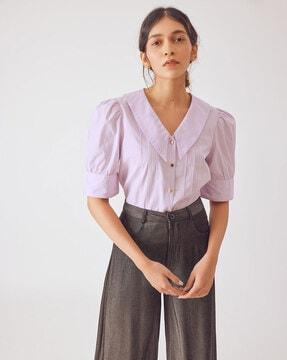 shirt with puff sleeves