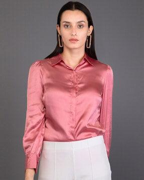 shirt with spread collar & cuffed sleeves