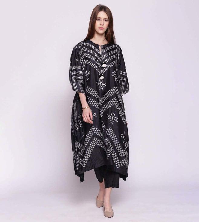 shivani bhargava black silk chevron bandhani print kaftan with pants