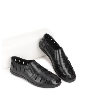 shoe-style sandals with velcro fastening