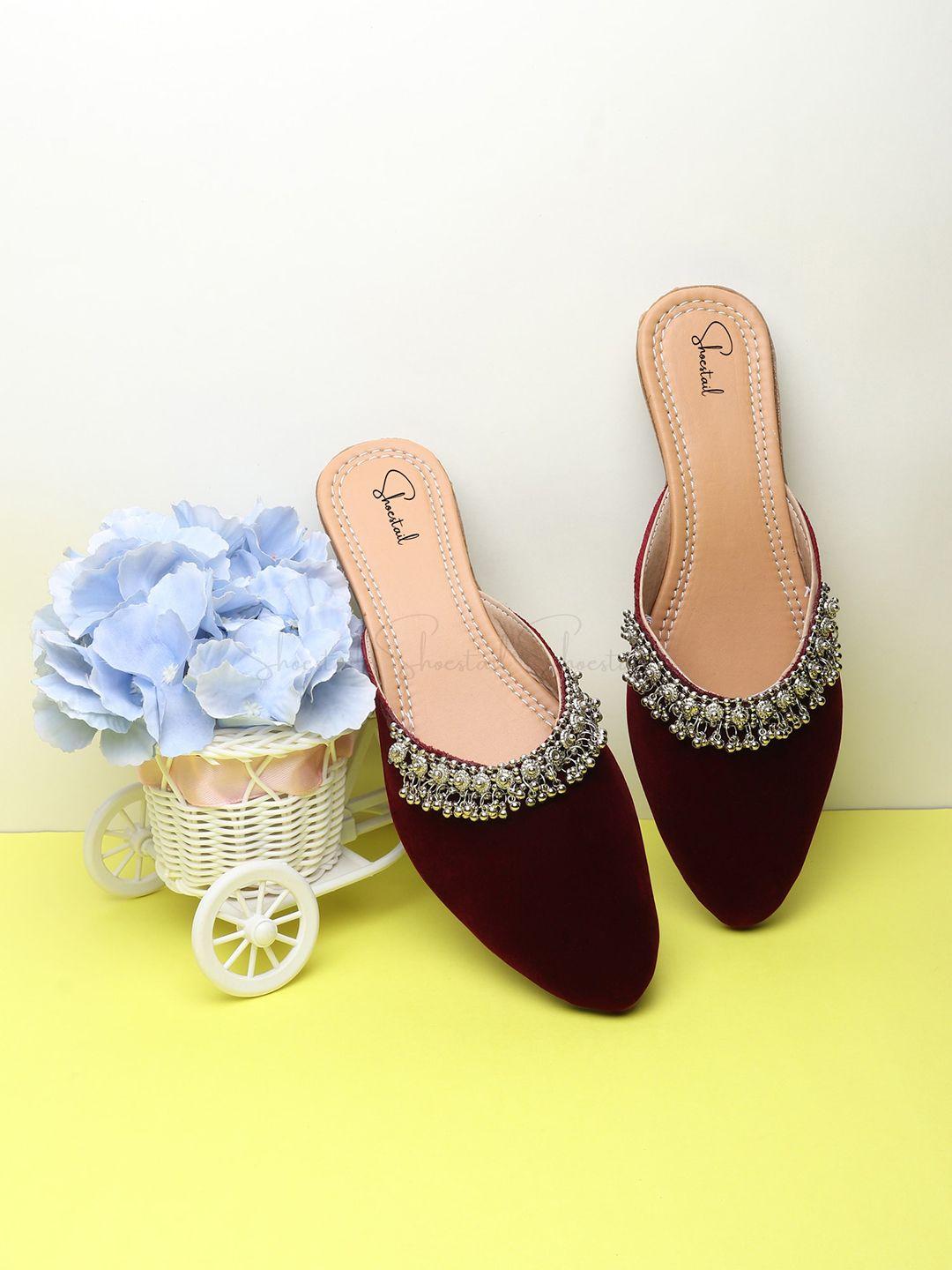 shoestail women maroon embellished open toe flats with bows
