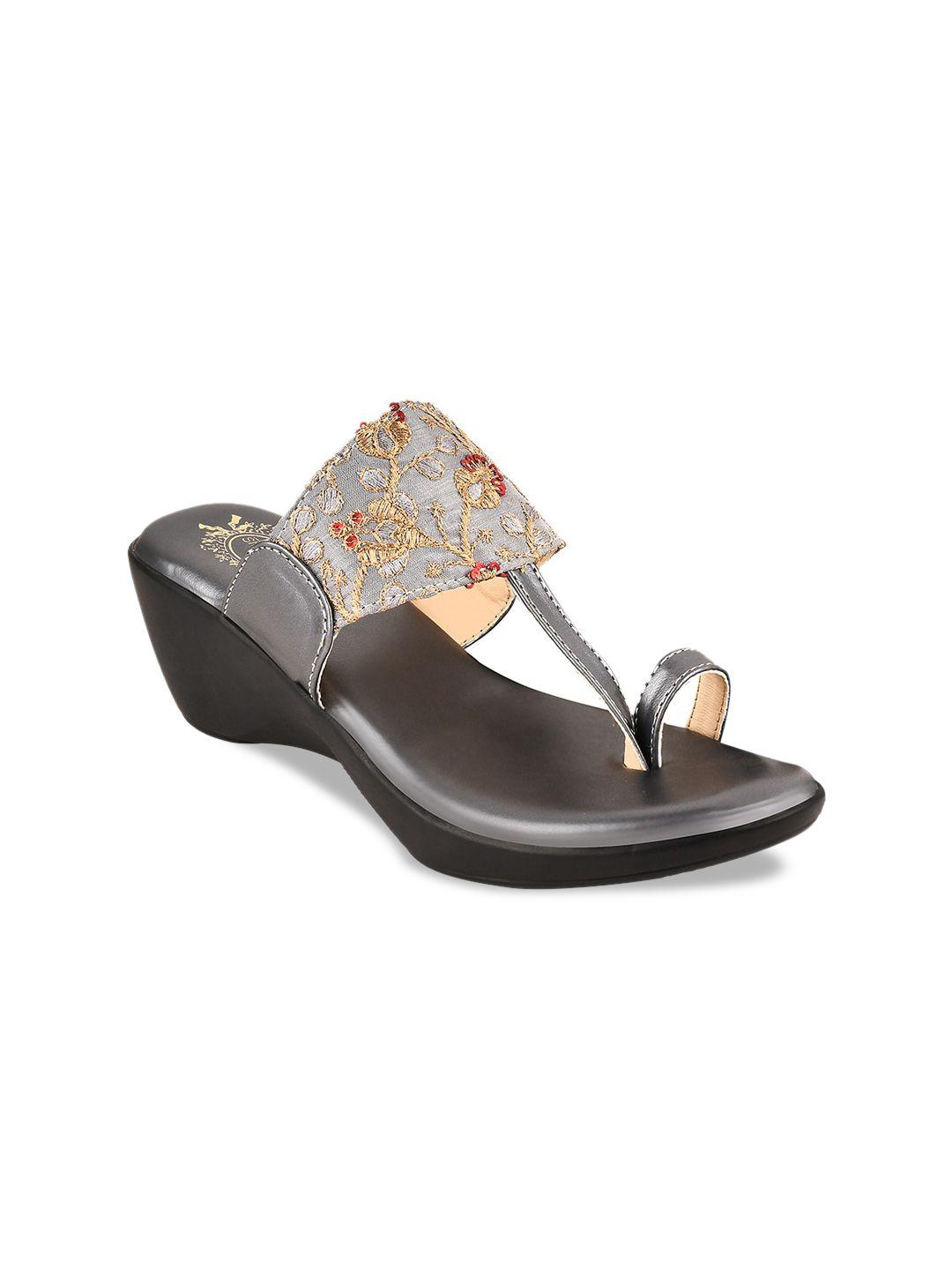 shoetopia girls embellished wedge heels