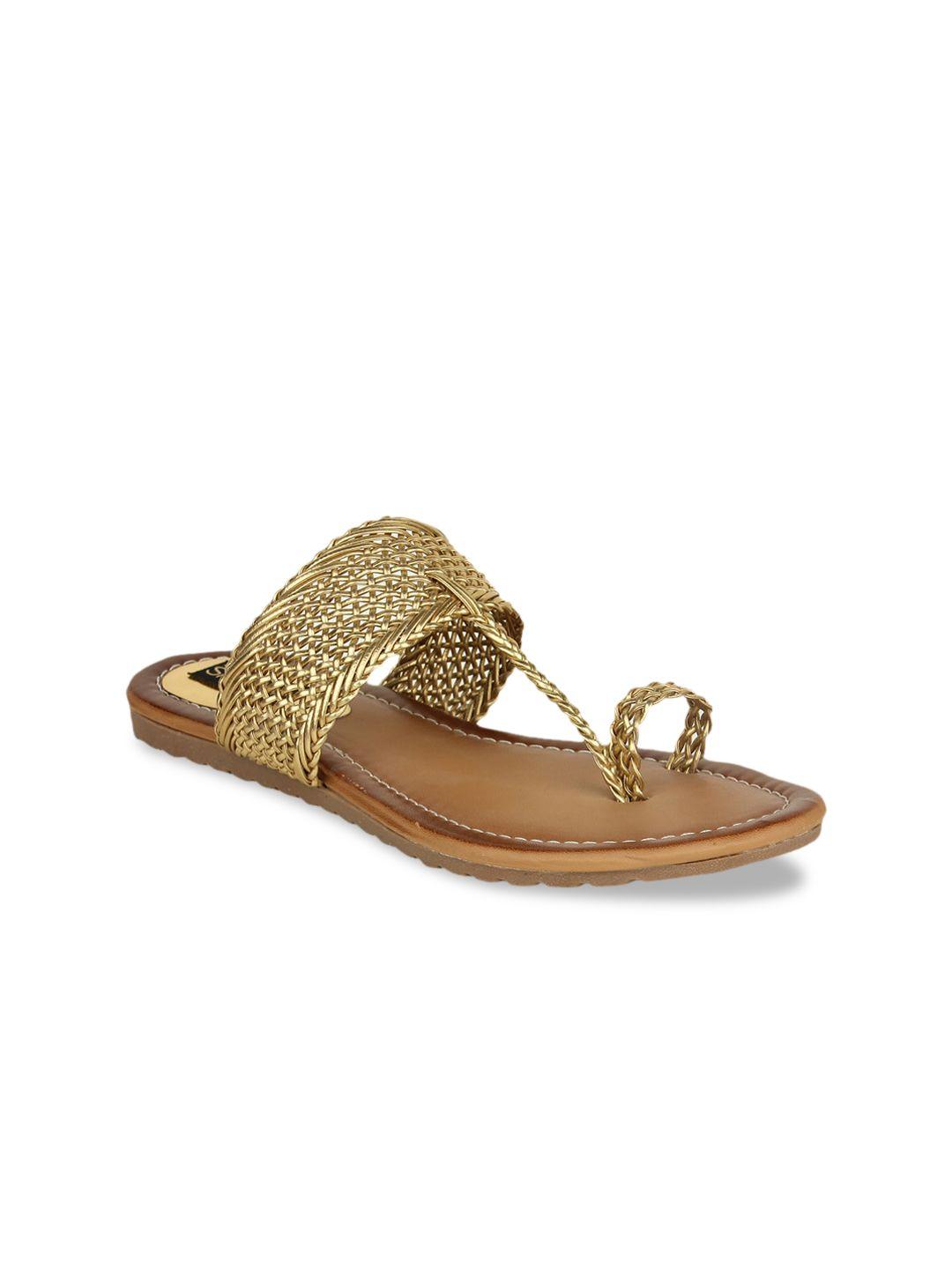 shoetopia women gold-toned woven design one toe flats