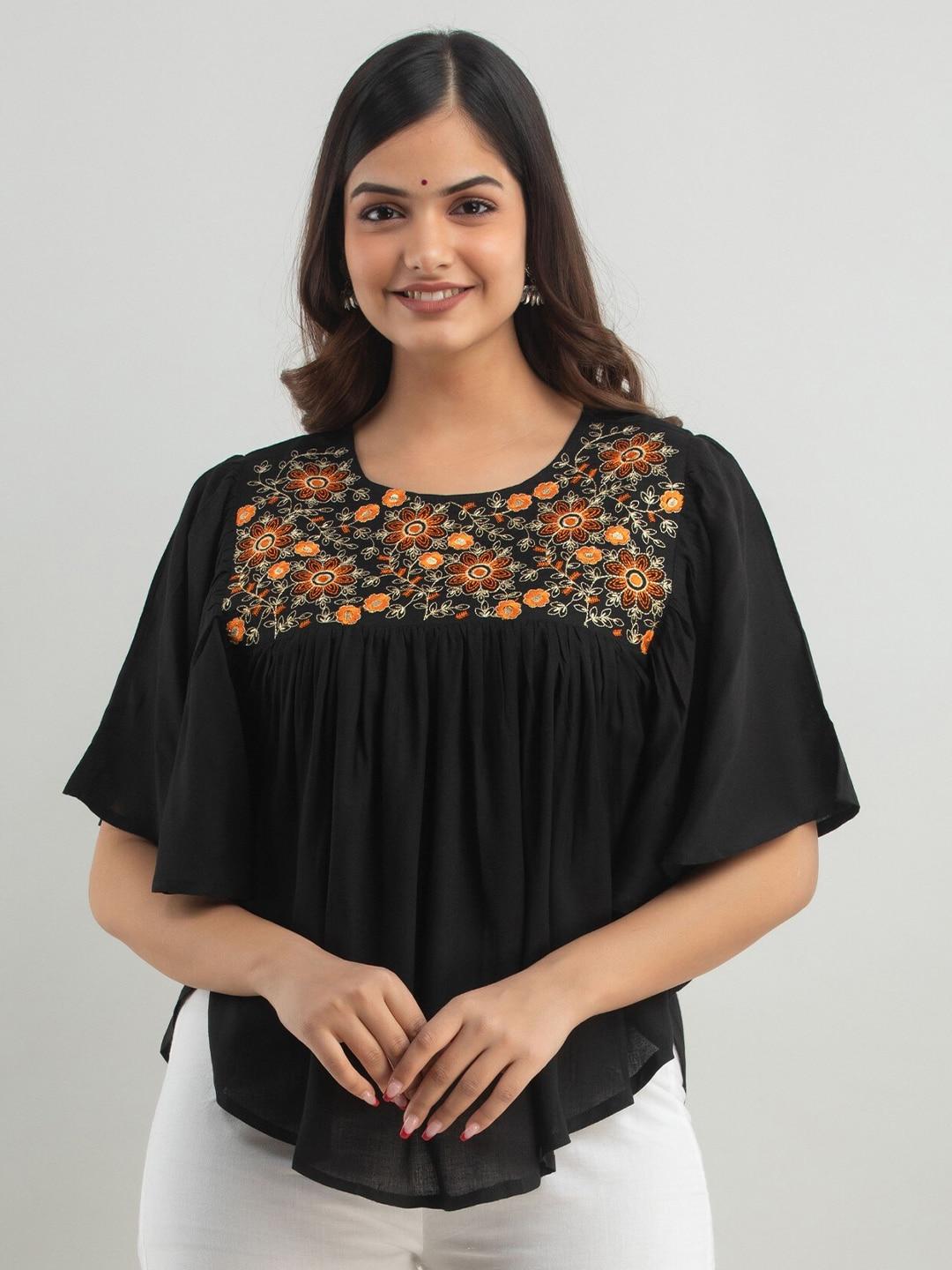 shoolin embroidered round-neck top
