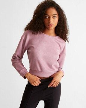 short crew-neck sweatshirt