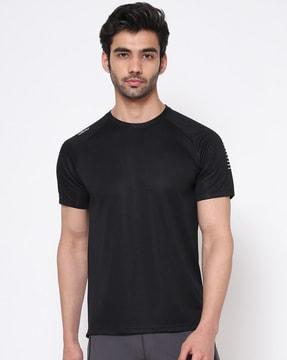 short sleeve crew-neck t-shirt