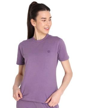 short-sleeve crew-neck t-shirt