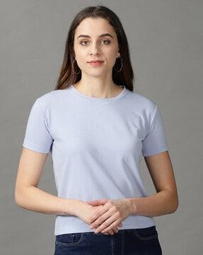 short-sleeve crew-neck top