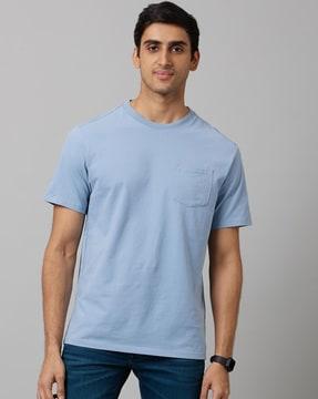 short-sleeves crew-neck t-shirt