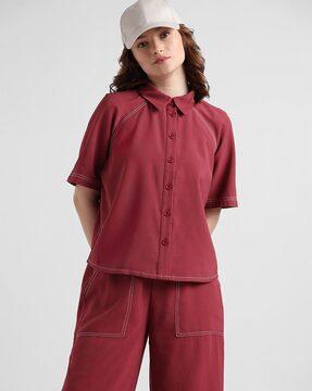 short sleeves shirt with spread collar