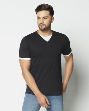 short sleeves slim fit v-neck t-shirt