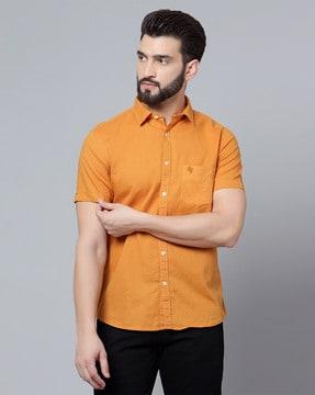 short-sleeves spread-collar shirt