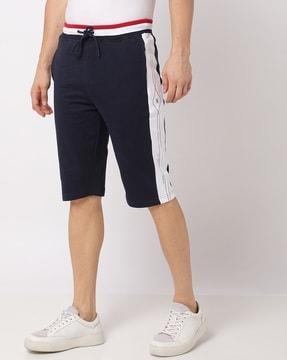 shorts with contrast side panels