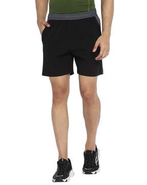 shorts with elasticated waist