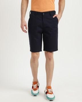 shorts with insert pockets