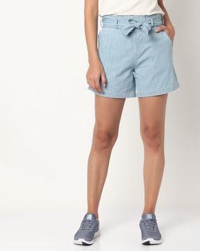 shorts with detachable waist tie-up