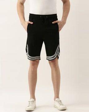 shorts with drawstring closure