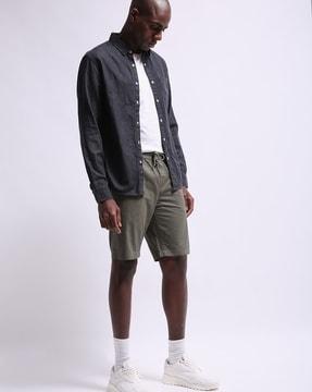 shorts with drawstring waist