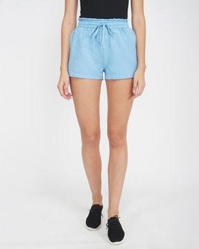 shorts with elasticated drawstring waist