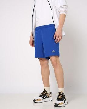 shorts with elasticated waist