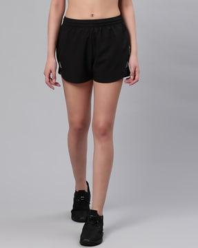 shorts with elasticated waistband