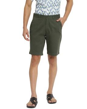 shorts with flat front