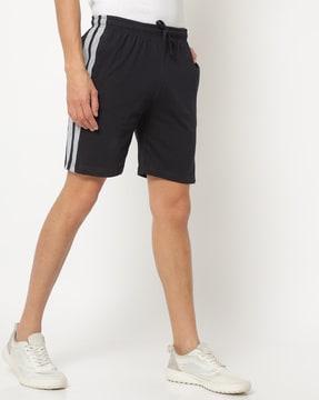 shorts with insert pocket