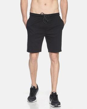 shorts with insert pockets