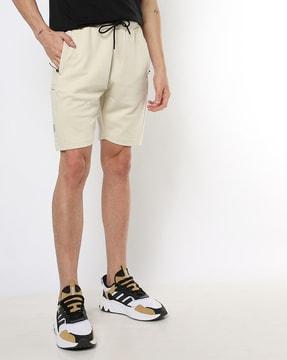 shorts with insert pockets